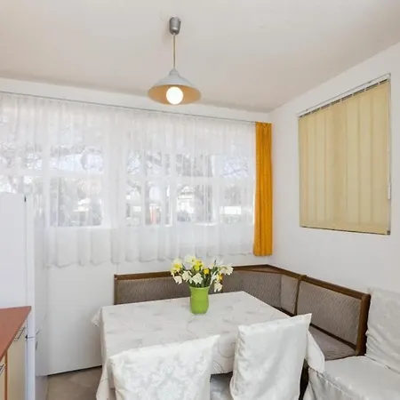 Apartment Thon - One-bedroom With Terrace And Garden View Dubrovnik